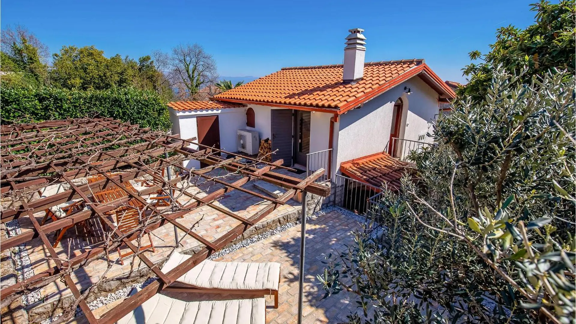 Cozy Home In Icici With Kitchen Holiday home